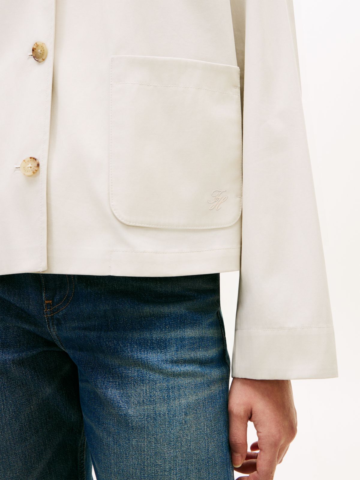 Water Repellent Collared Relaxed Short Jacket — Beige