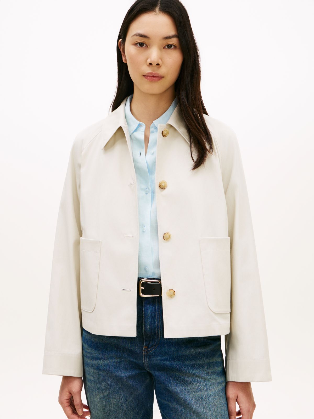 Water Repellent Collared Relaxed Short Jacket — Beige