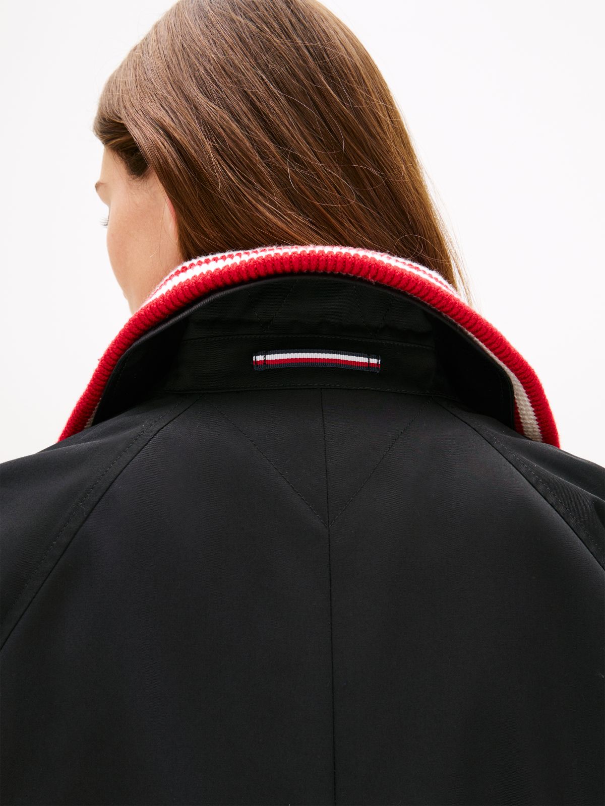 Water Repellent Collared Relaxed Short Jacket — Black