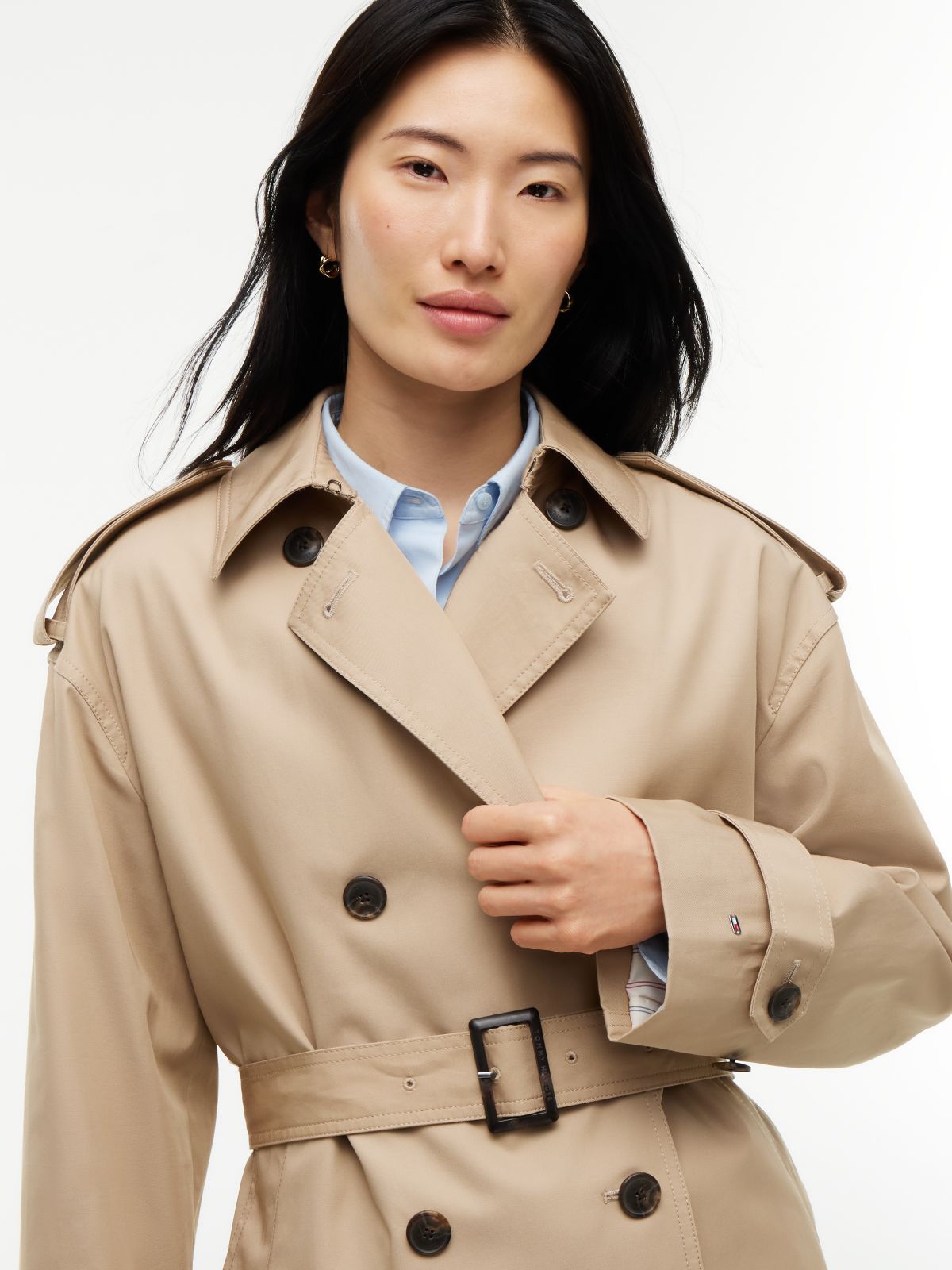 Water Repellent Relaxed Short Trench Coat — Beige