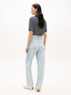 Mid Rise Tapered Barrel Leg Jeans — Blue 4
