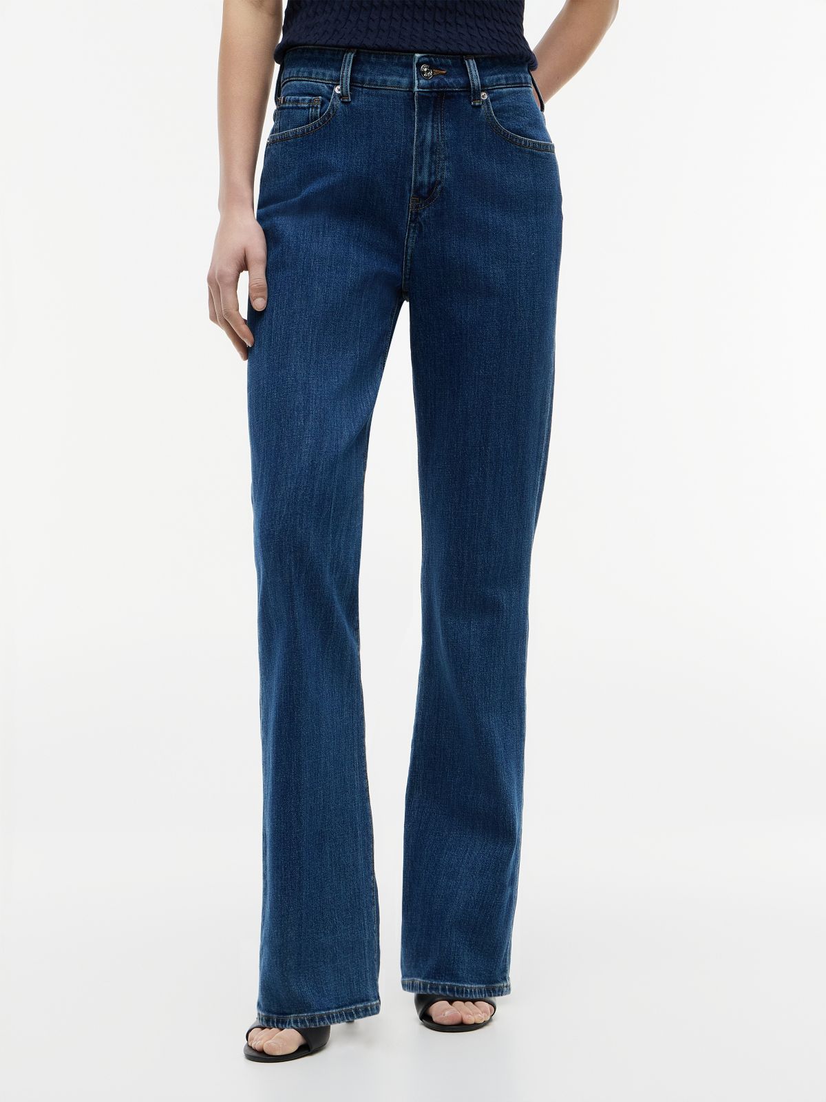 Mid Rise Bootcut Jeans — Blue