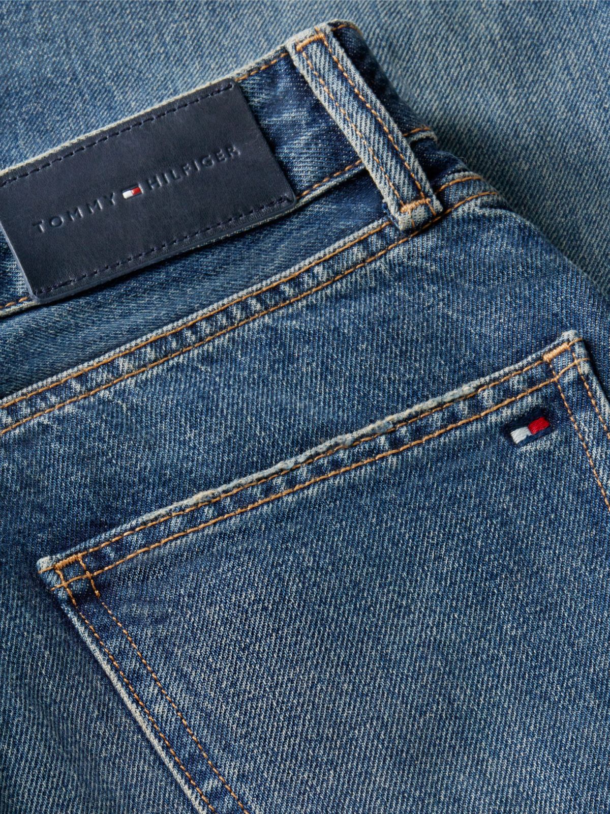Flag Horsebit Regular Tapered Ankle Jeans — Blue