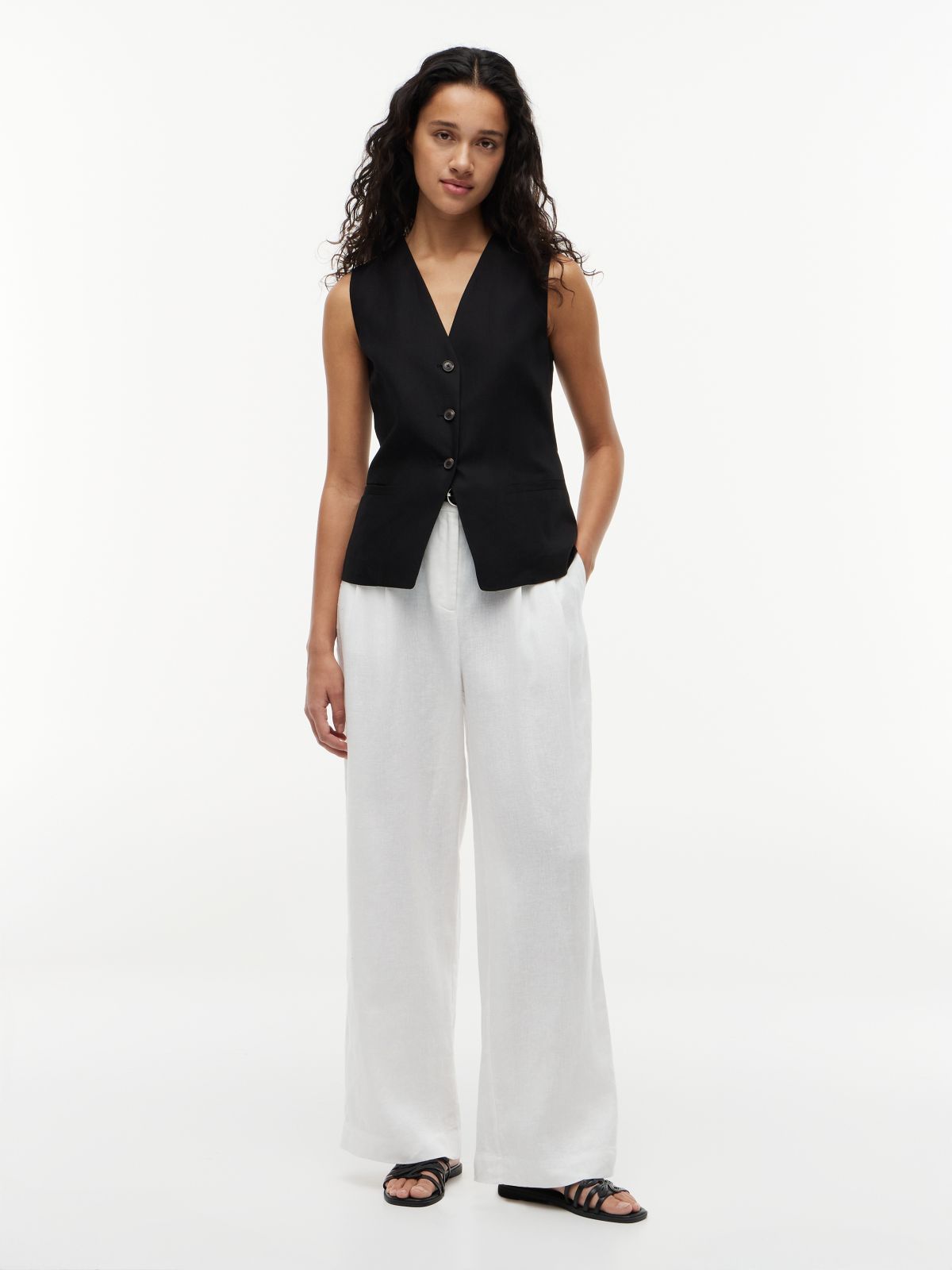 Slim V-Neck Waistcoat With Linen — Black