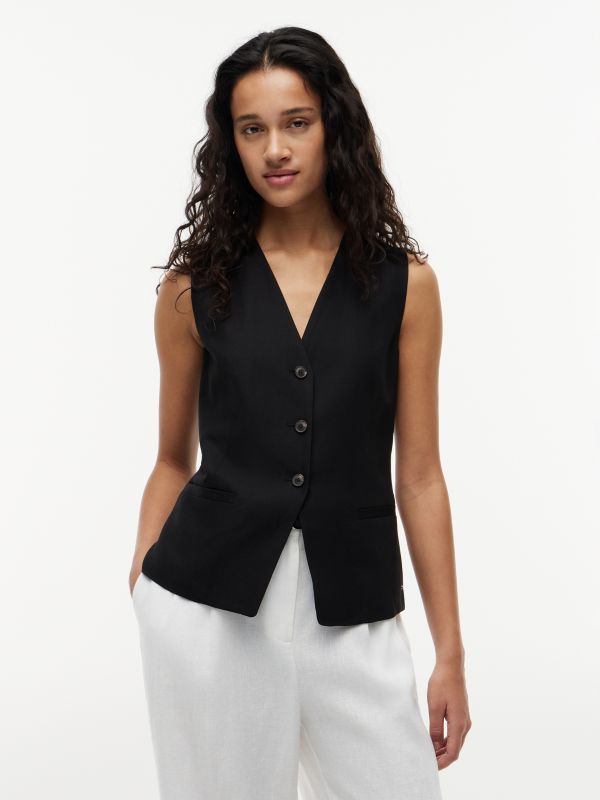 Slim V-Neck Waistcoat With Linen — Black