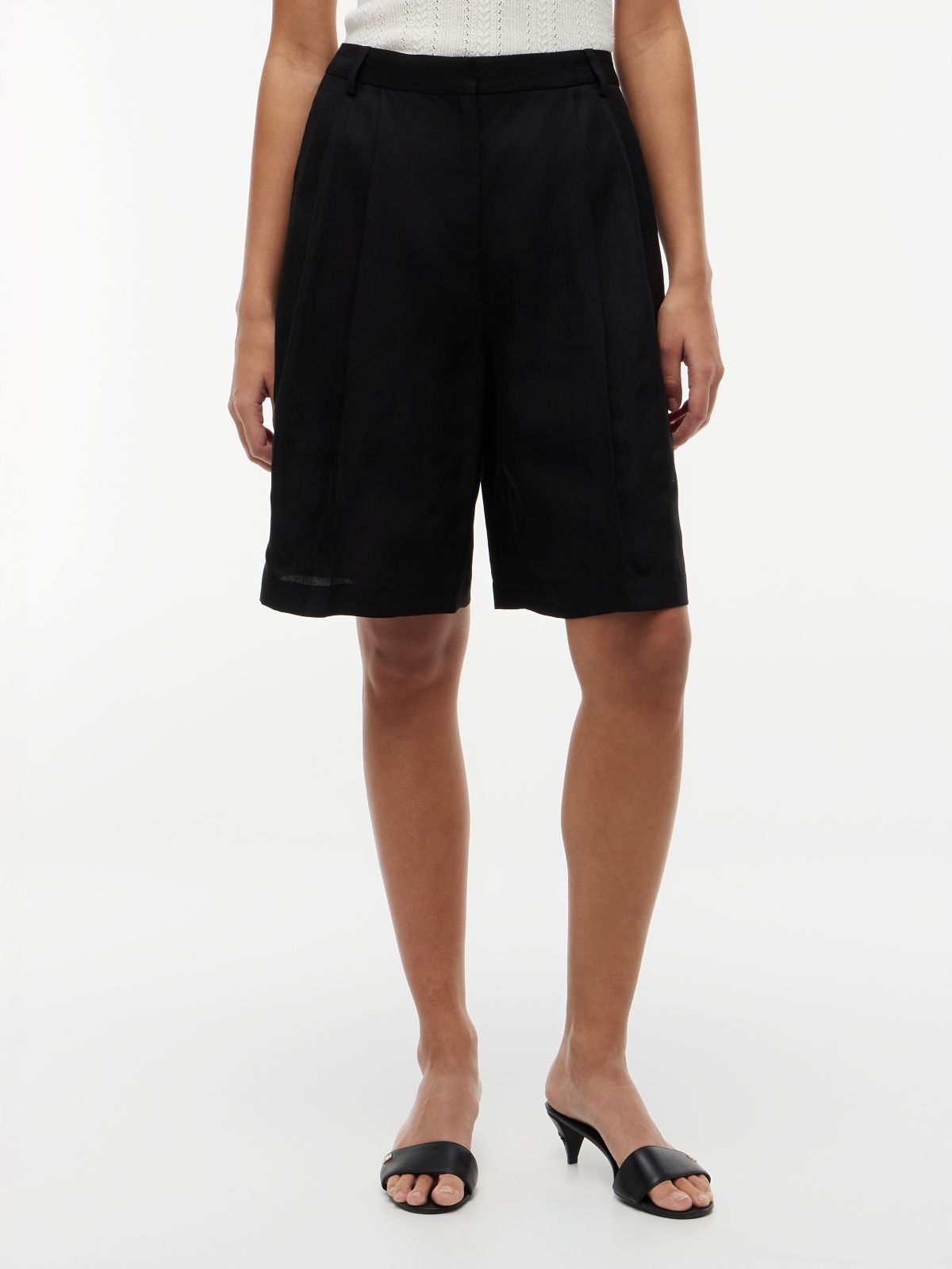 Straight Bermuda Shorts With Linen — Black