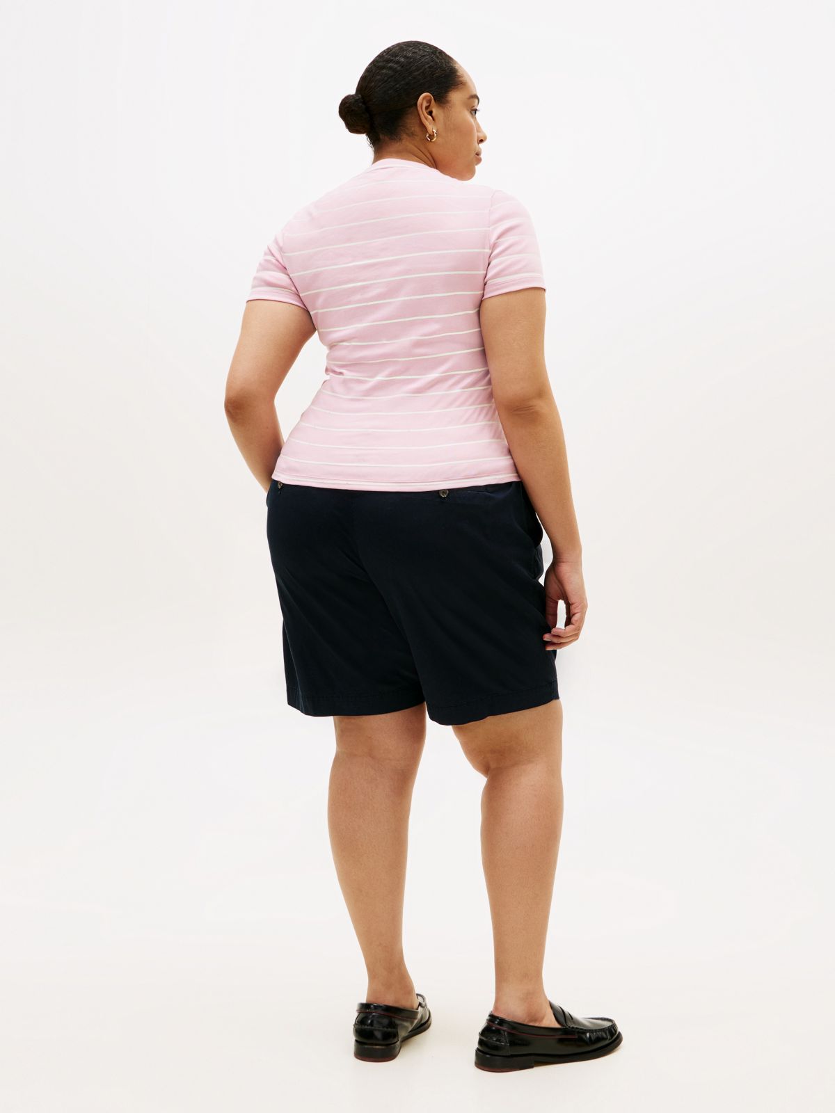 Curve Flag Embroidery Crew Neck Slim T-Shirt — Pink