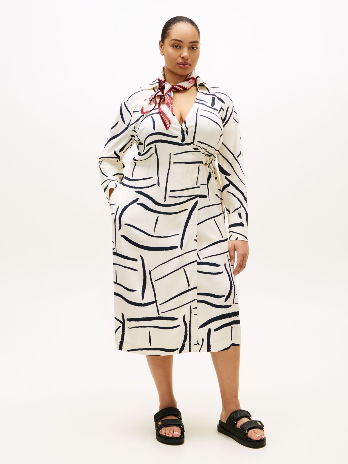 Curve Relaxed Wrap Midi Dress — White