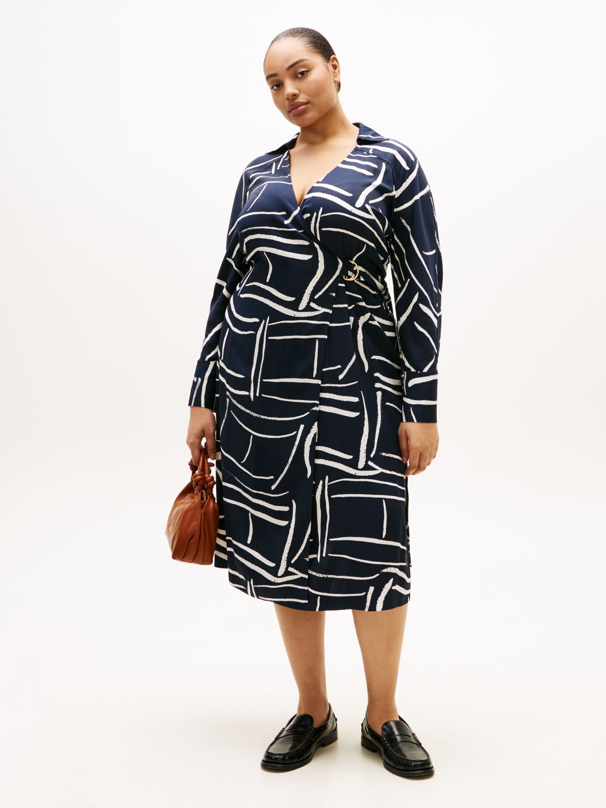 Curve Relaxed Wrap Midi Dress — Blue