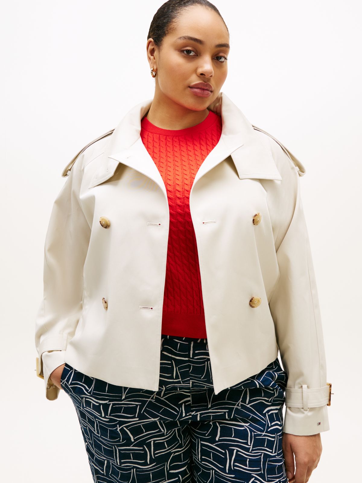 Curve Water Repellent Short Trench Jacket — Beige