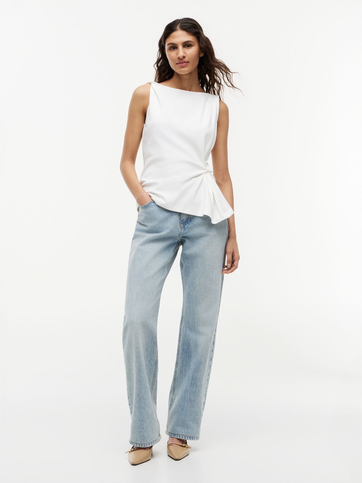 Twist Boat Neck Sleeveless Top — White