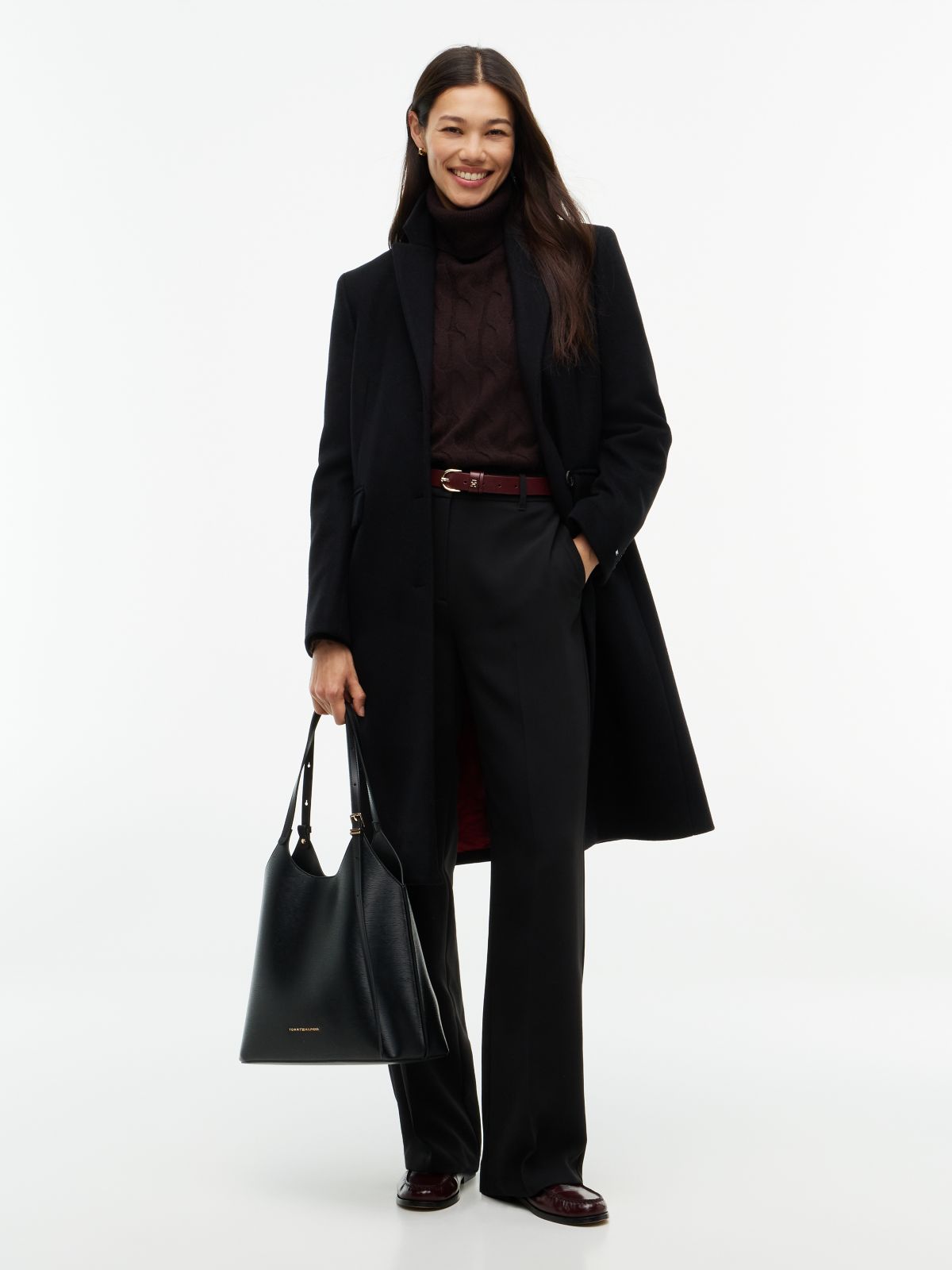 Manteco Wool Blend Slim Single Breasted Coat — Black