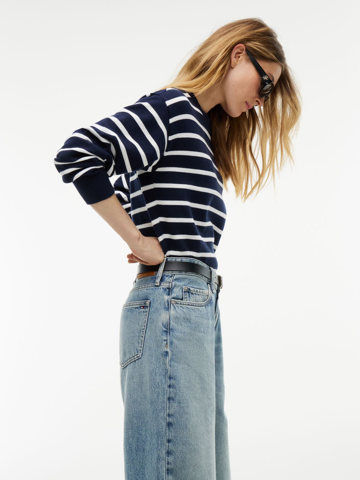 Nola Low Rise Straight Faded Jeans — Blue