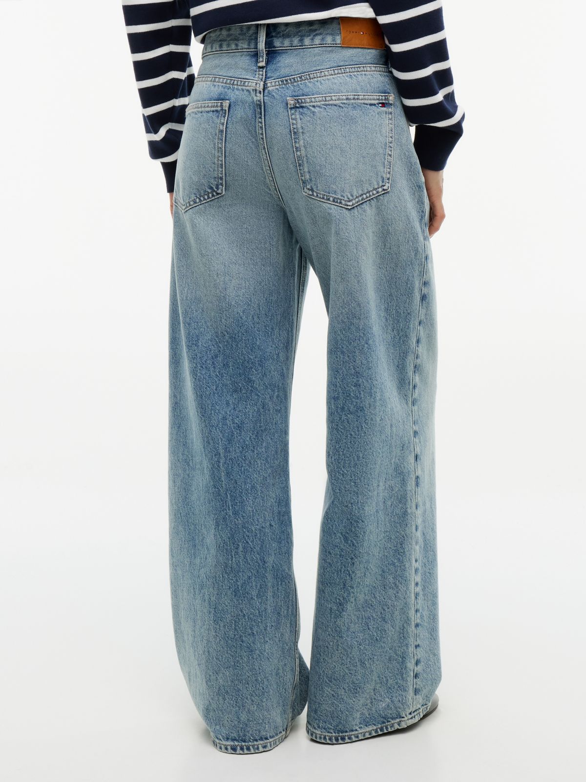 Nola Low Rise Straight Faded Jeans — Blue