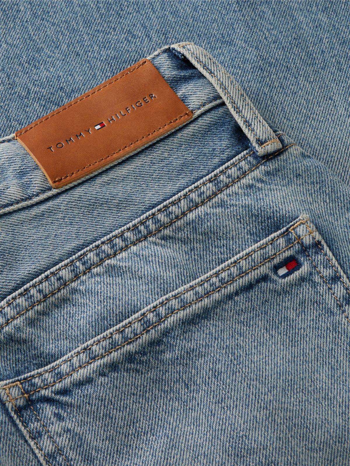 Nola Low Rise Straight Faded Jeans — Blue