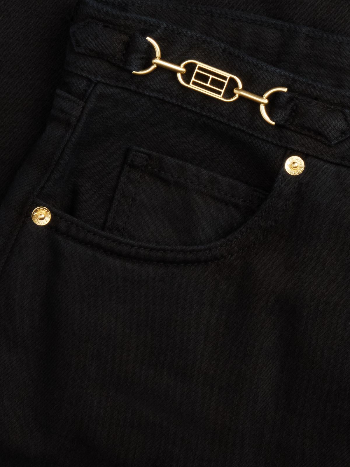 Jackie High Rise Tapered Black Ankle Jeans — Black