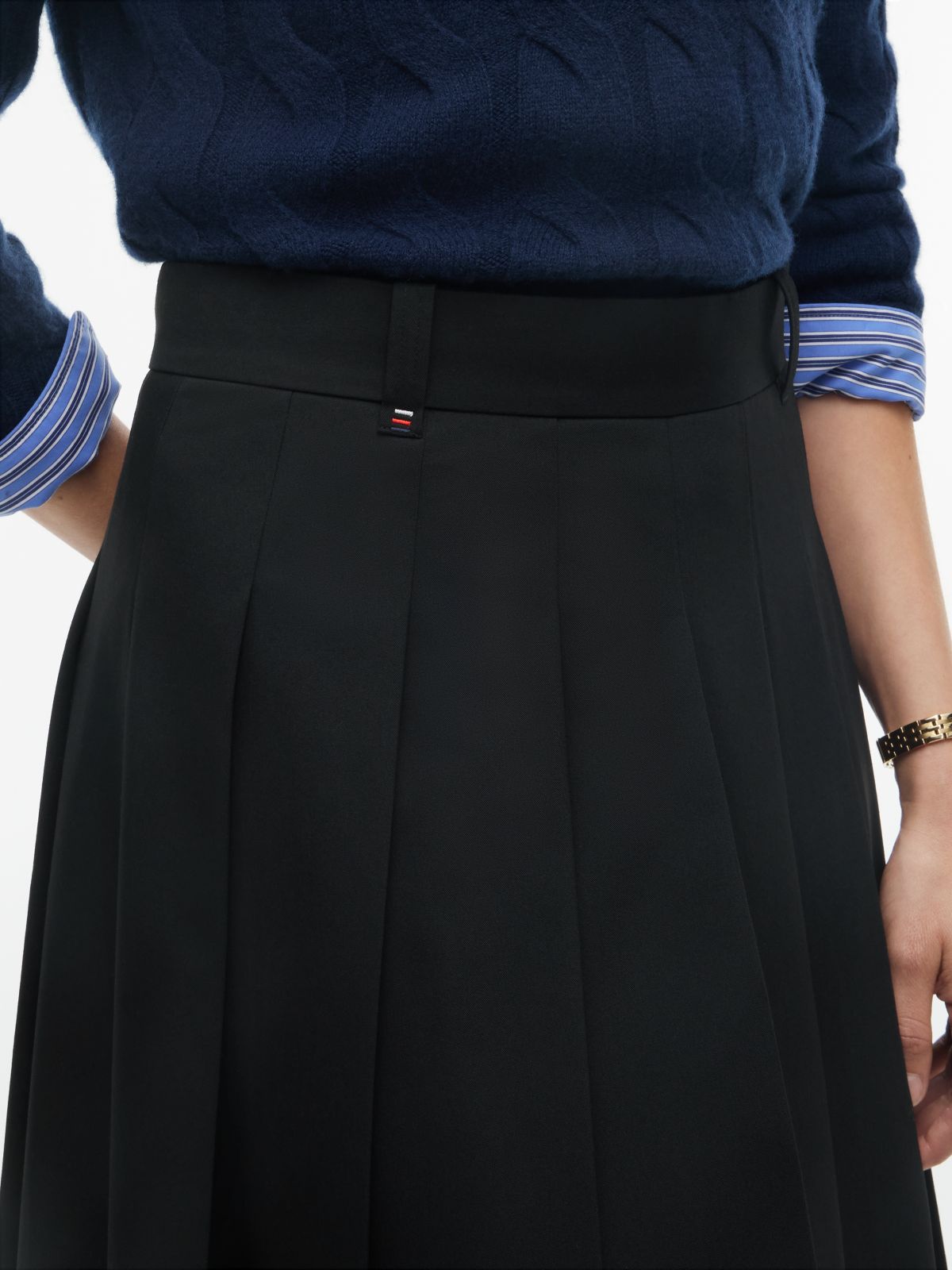 Metal Flag Pleated Skirt — Black