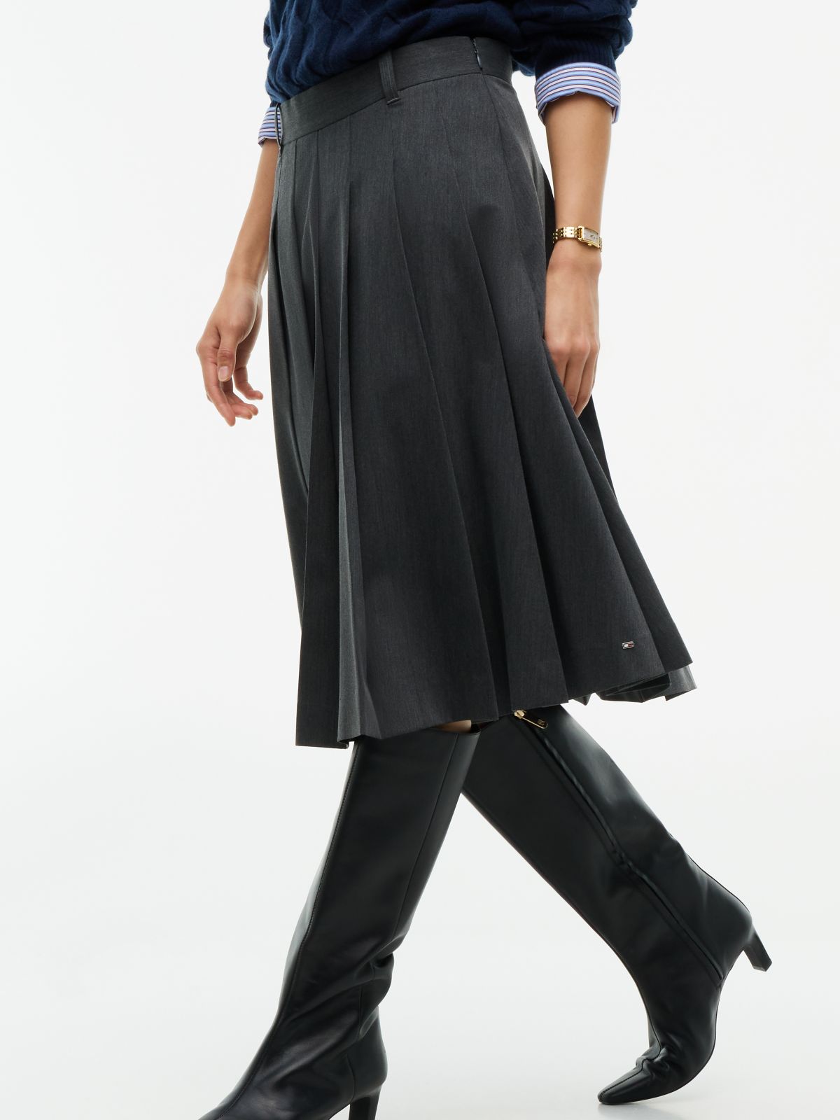 Metal Flag Pleated Skirt — Grey