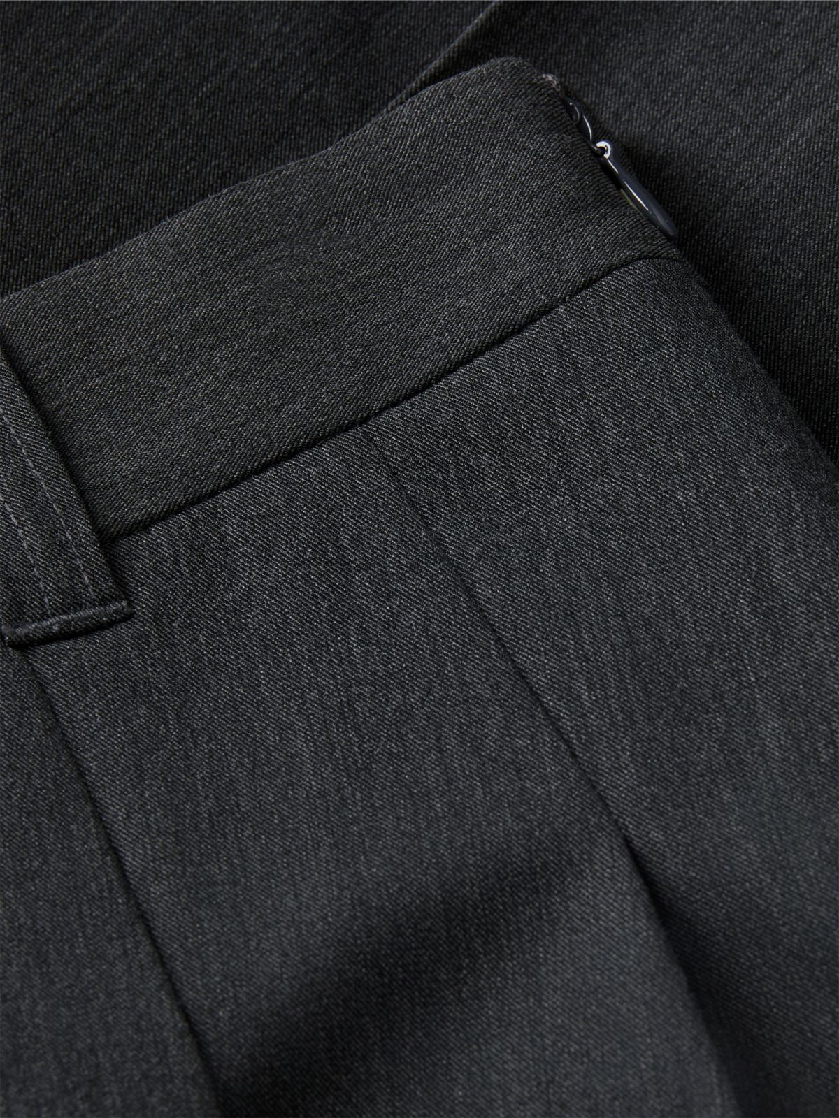 Metal Flag Pleated Skirt — Grey