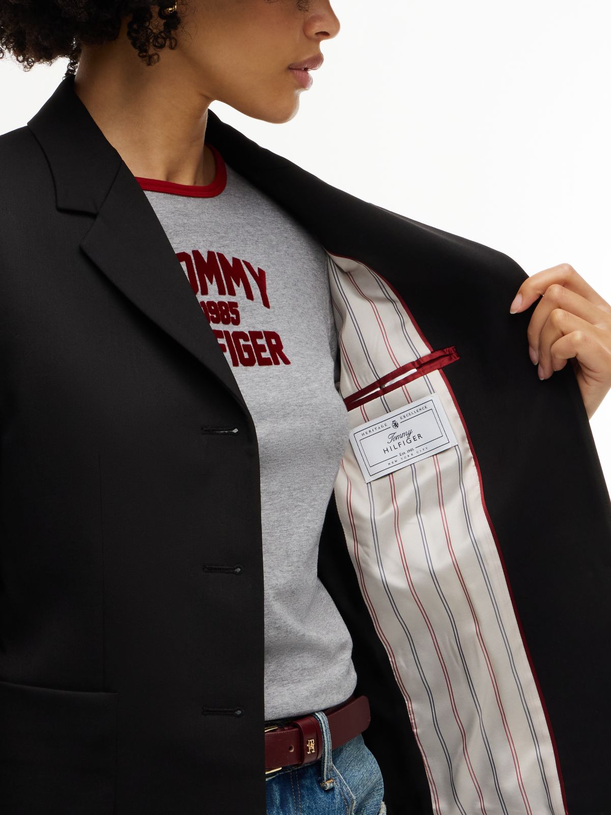 Timeless Wool Blend Single Breasted Blazer — Black