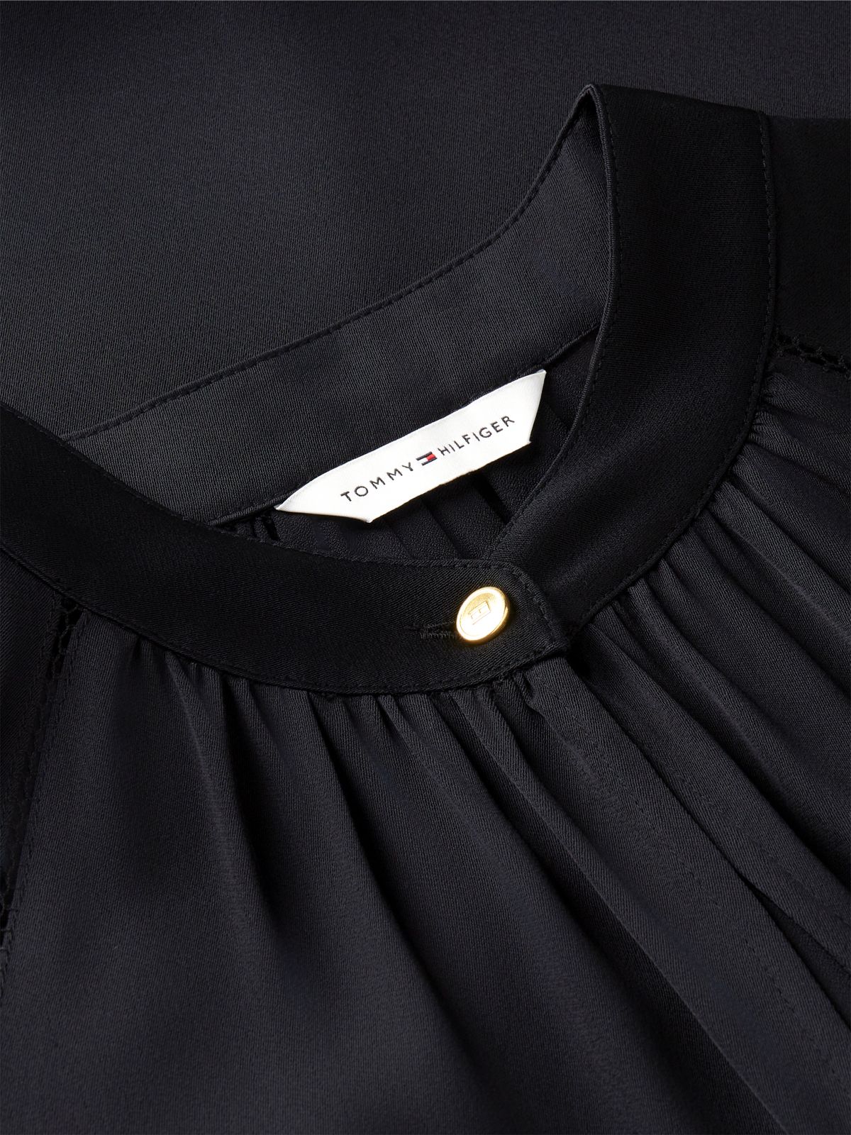 Festive Ladder Lace Long Sleeve Midi Dress — Black