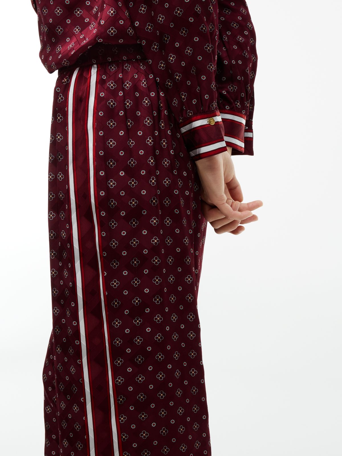 Jacquard Scarf Print Relaxed Straight Trousers — Red
