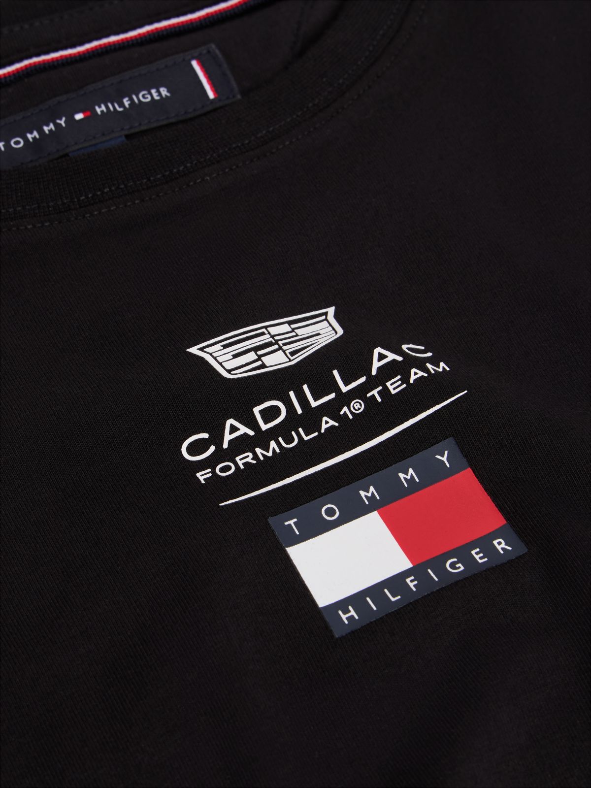 TH x Cadillac Formula 1® Team Logo Fitted T-Shirt — Black