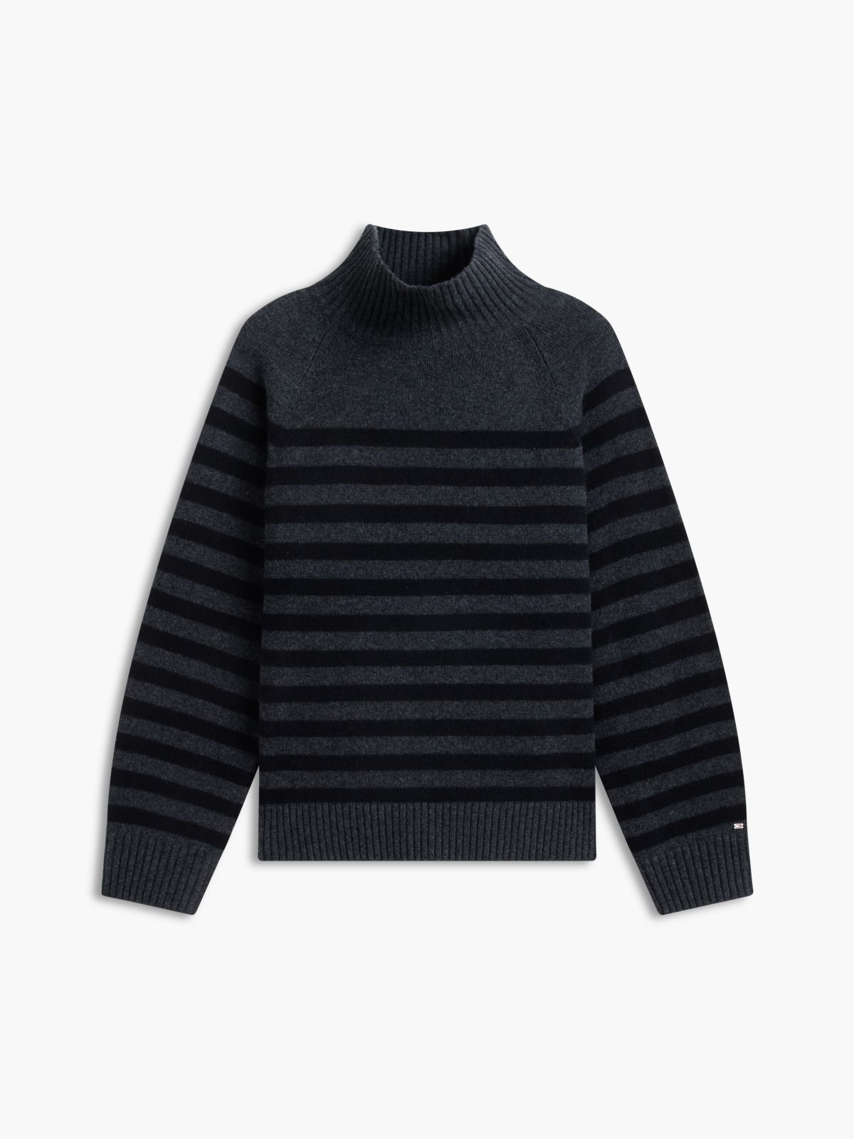 Cashmere Blend Relaxed Mock Neck Jumper — Black