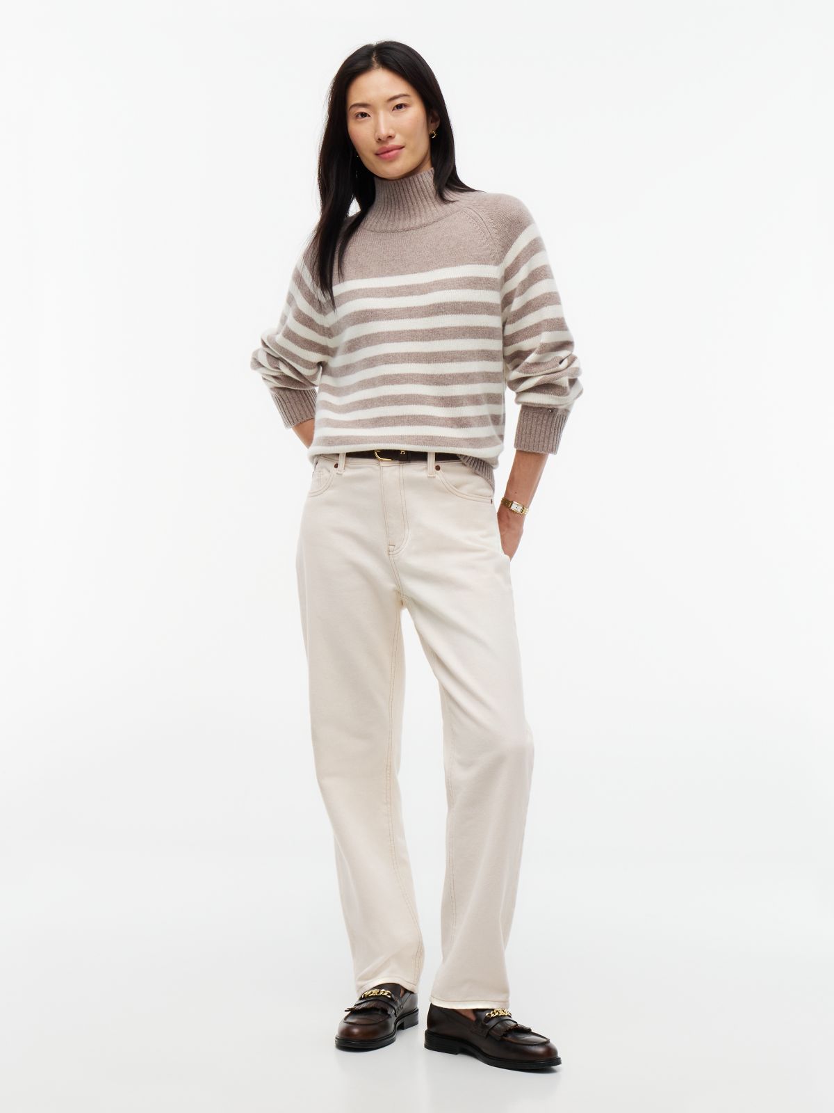 Cashmere Blend Relaxed Mock Neck Jumper — Brown
