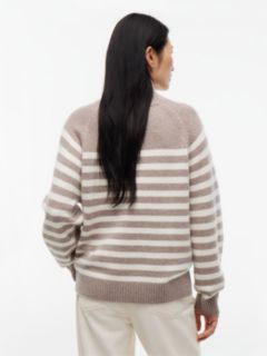 Cashmere Blend Relaxed Mock Neck Jumper — Brown 4