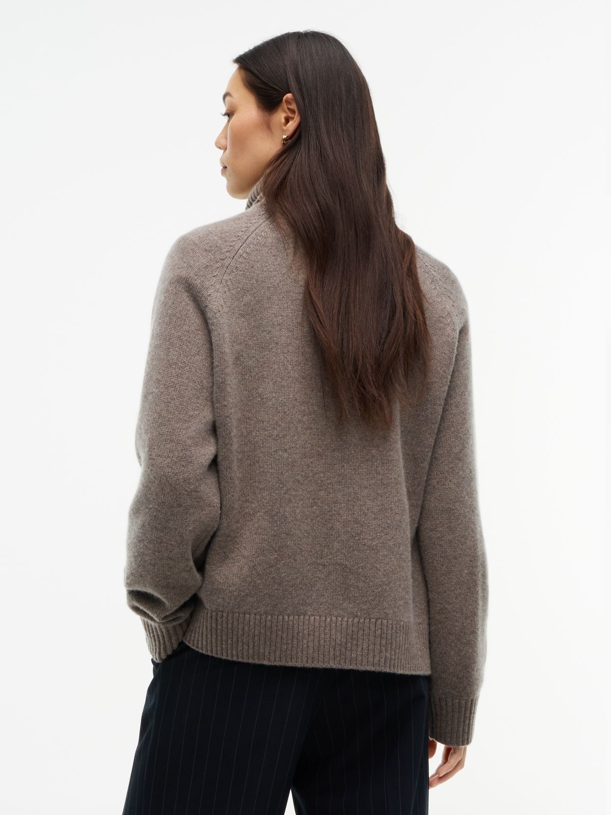 Cashmere Blend Relaxed Mock Neck Jumper — Brown