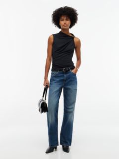 Crepe Slim Twist Sleeveless Top — Black 2
