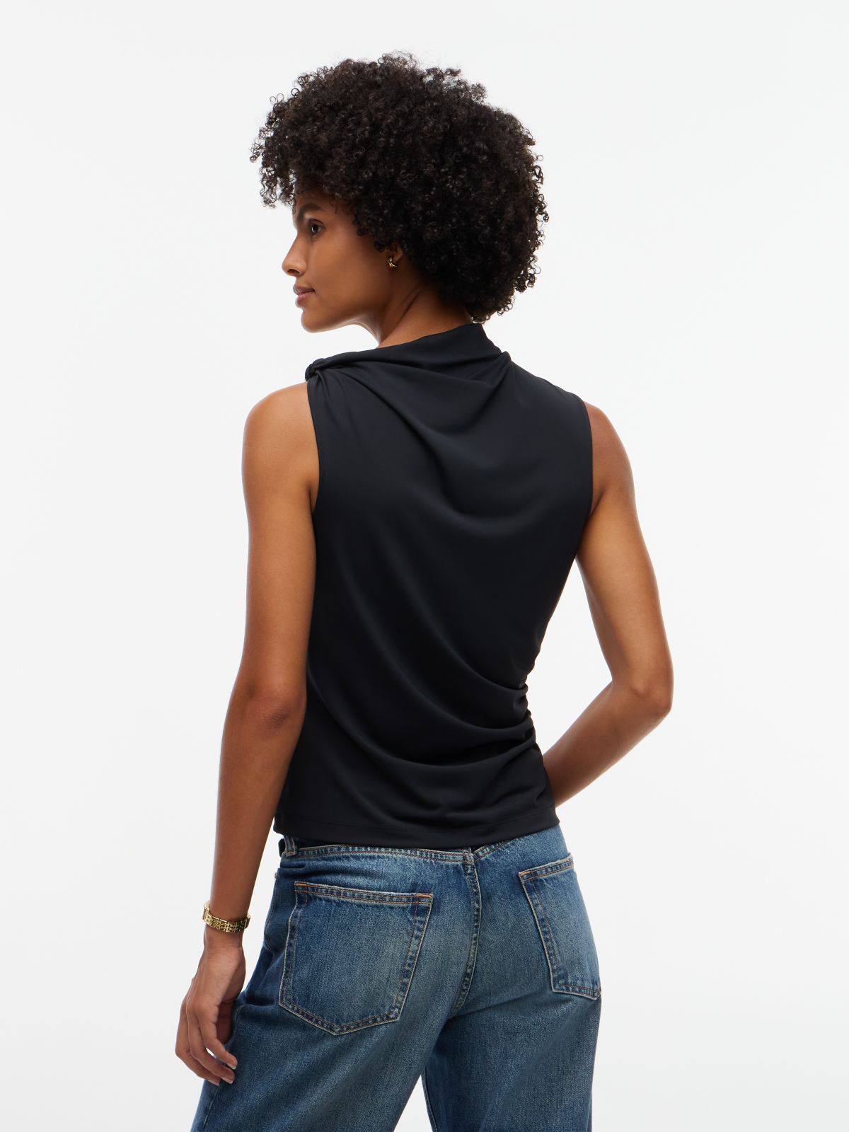 Crepe Slim Twist Sleeveless Top — Black