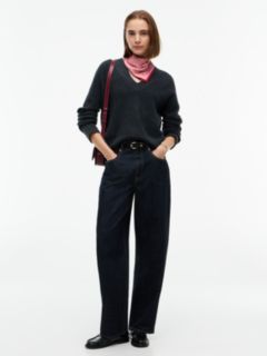 Pure Wool V-Neck Jumper — Grey 2