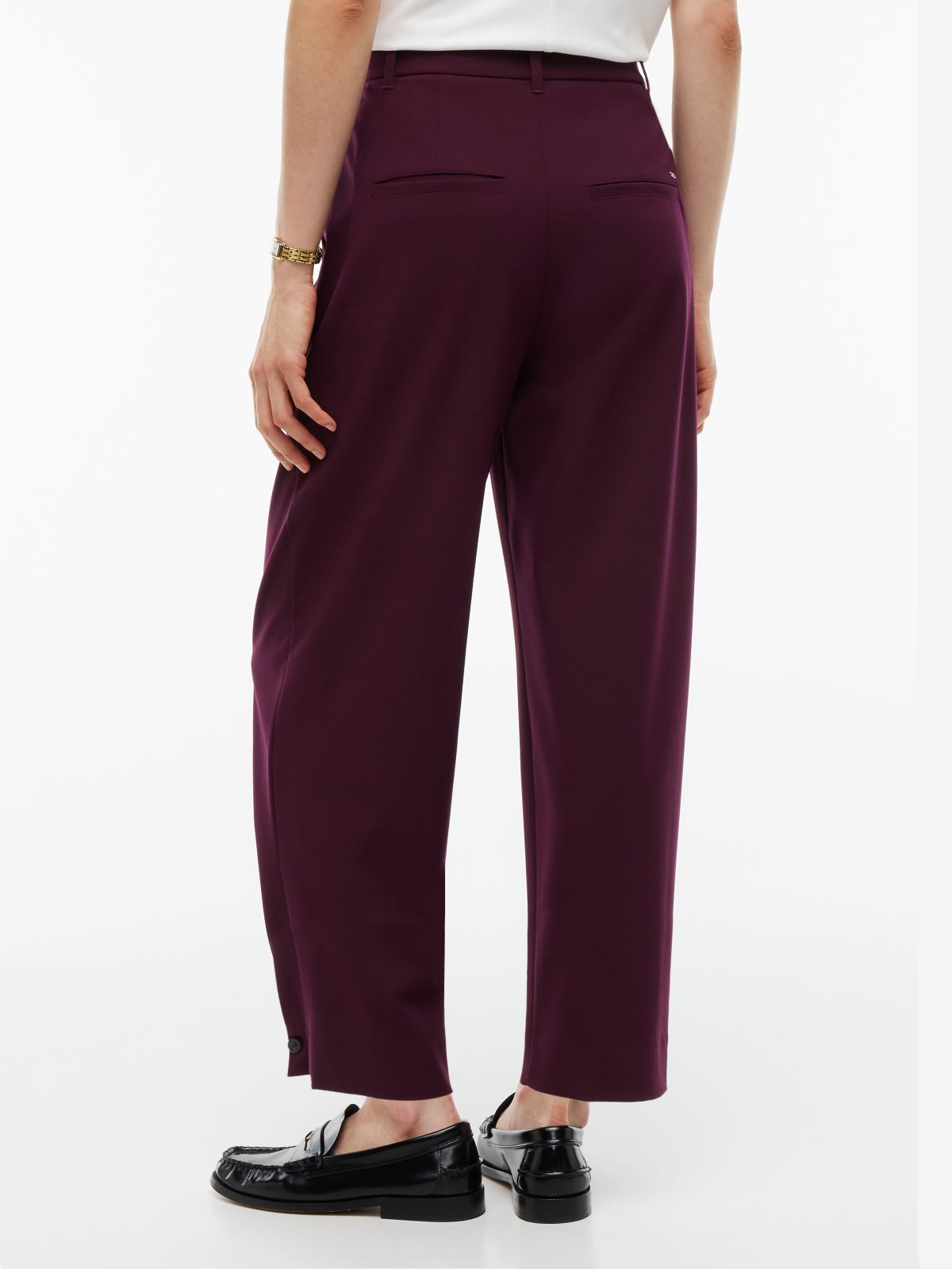 Travel Button Cuff Barrel Trousers — Red